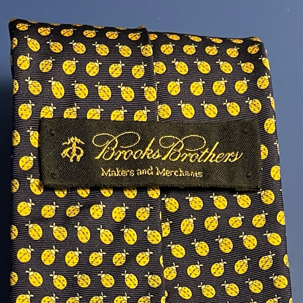 Brooks Brothers Makers & Merchants Blue Tie with Yellow Ladybug Motif - Picture 2 of 5
